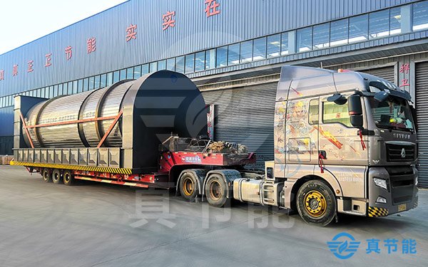 造紙污泥干化設(shè)備運(yùn)輸現(xiàn)場(chǎng) 造紙污泥干化設(shè)備運(yùn)輸現(xiàn)場(chǎng)